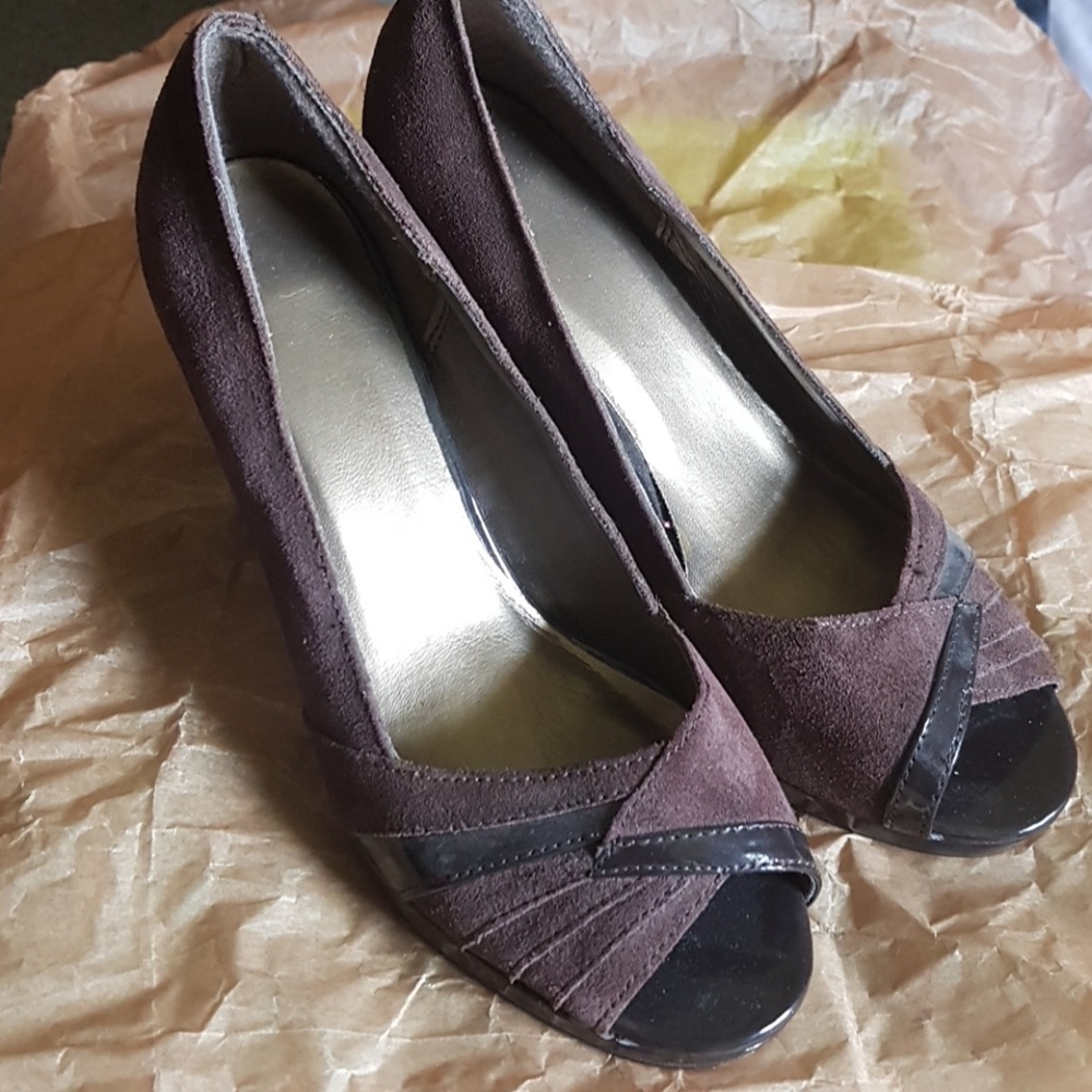 Peep Toe Shoes